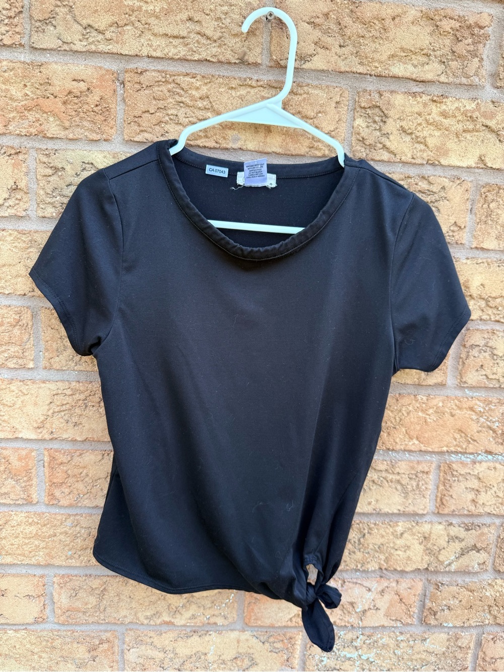 10/$25 • Olivia Rae Scoop-Neck Black Knot-Hem T-Shirt